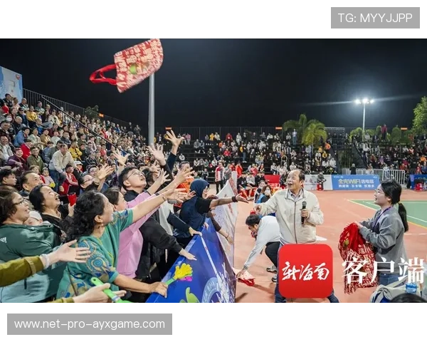 “血与汗的较量,拳击赛四川省体育馆见真章”